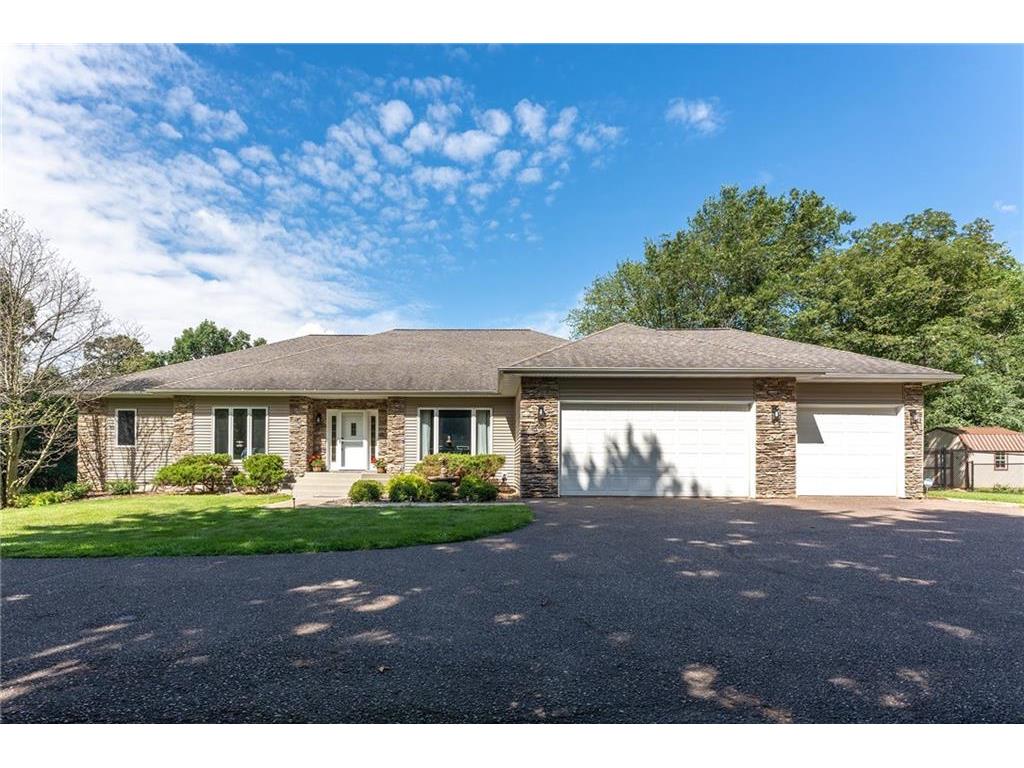 6744 189th Street, Chippewa Falls, WI, 54729 MLS 1567318 Edina Realty