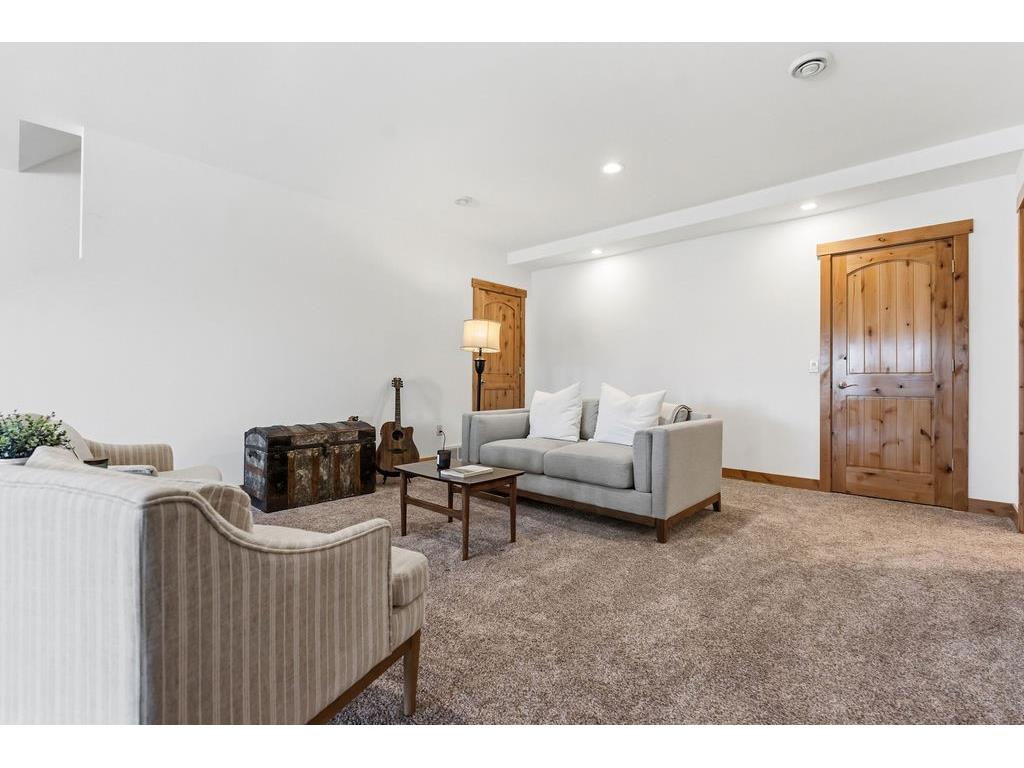 6751 30th Avenue Eau Claire WI 54703 1599782 image32