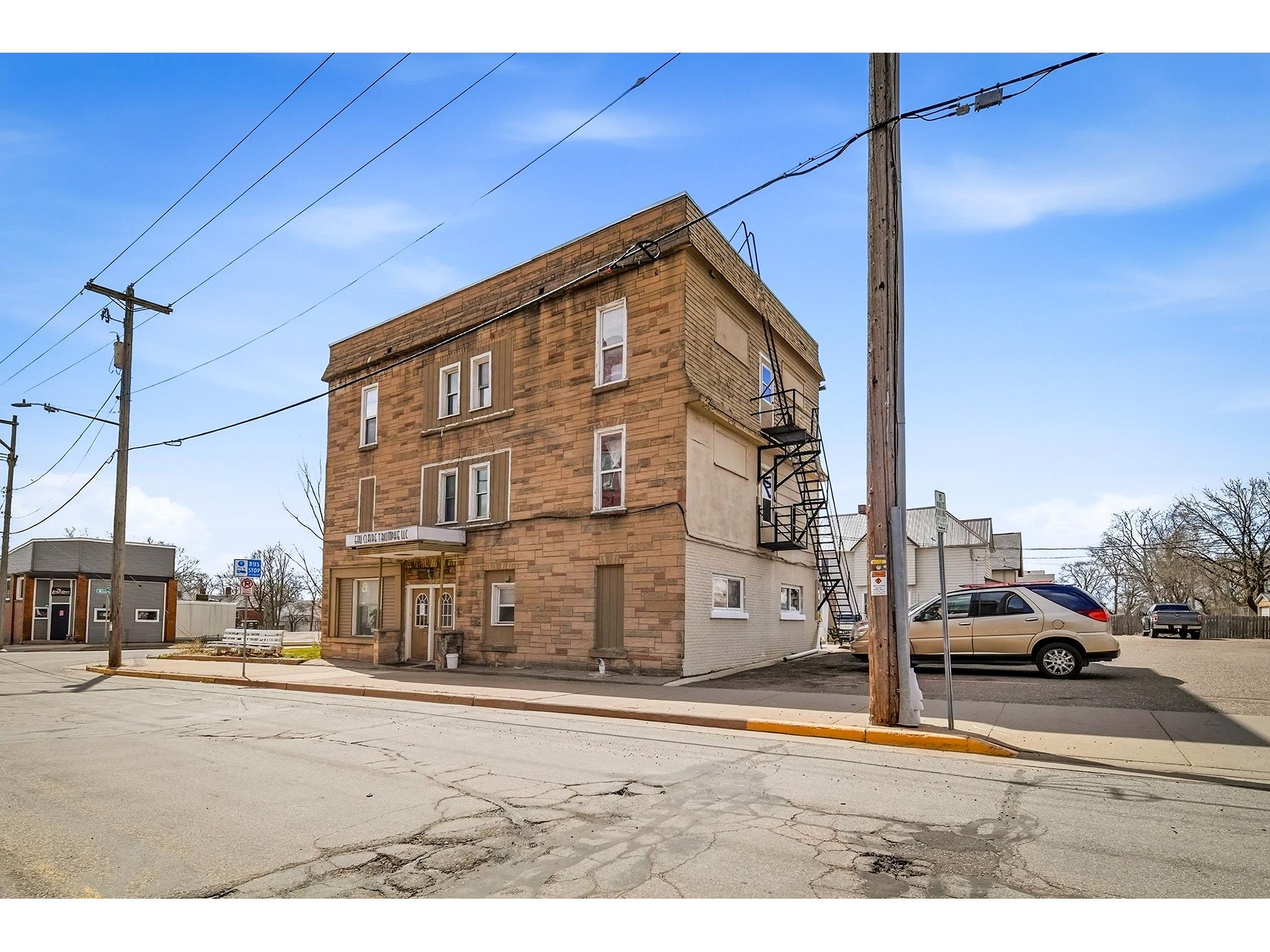 678 Wisconsin Street Eau Claire WI 54703 1599775 image42