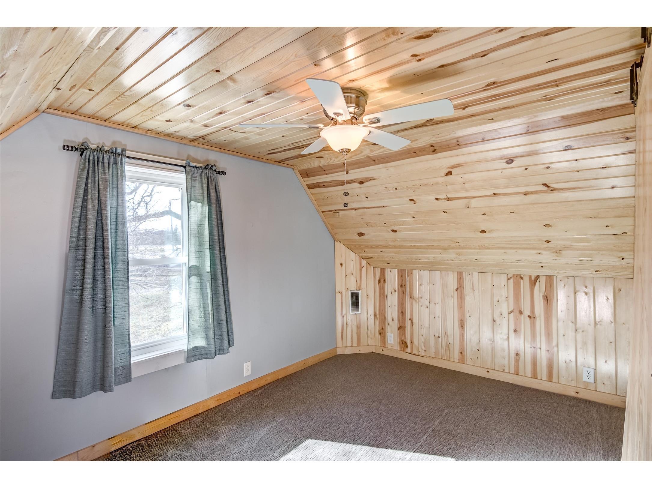 683 W Riverside Avenue Mondovi WI 54755 1599039 image17