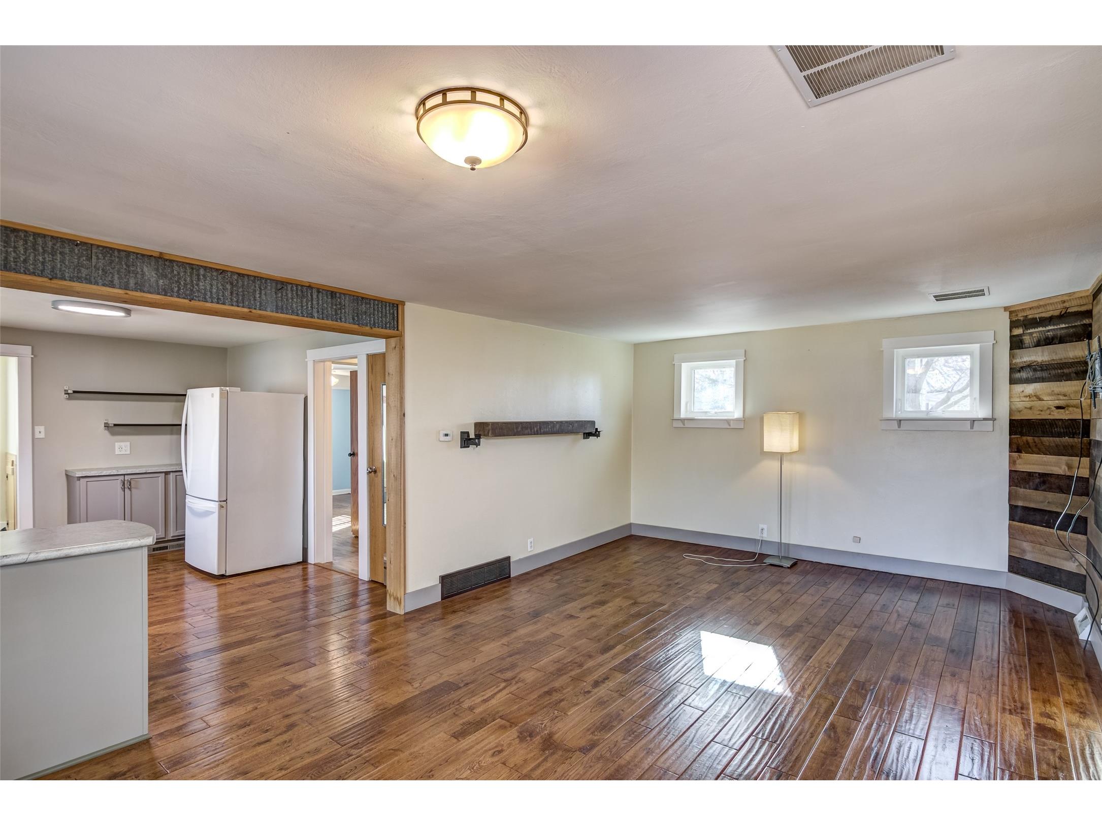 683 W Riverside Avenue Mondovi WI 54755 1599039 image5