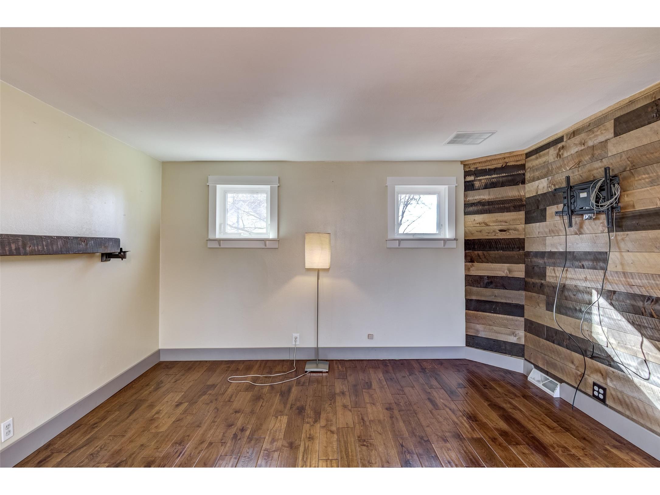 683 W Riverside Avenue Mondovi WI 54755 1599039 image7