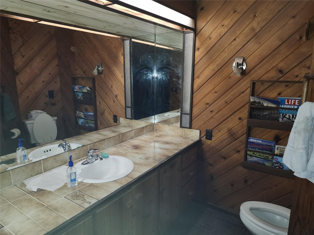 6856W Wolf Island Road Hayward WI 54843 - Moose Lake 1597181 image10