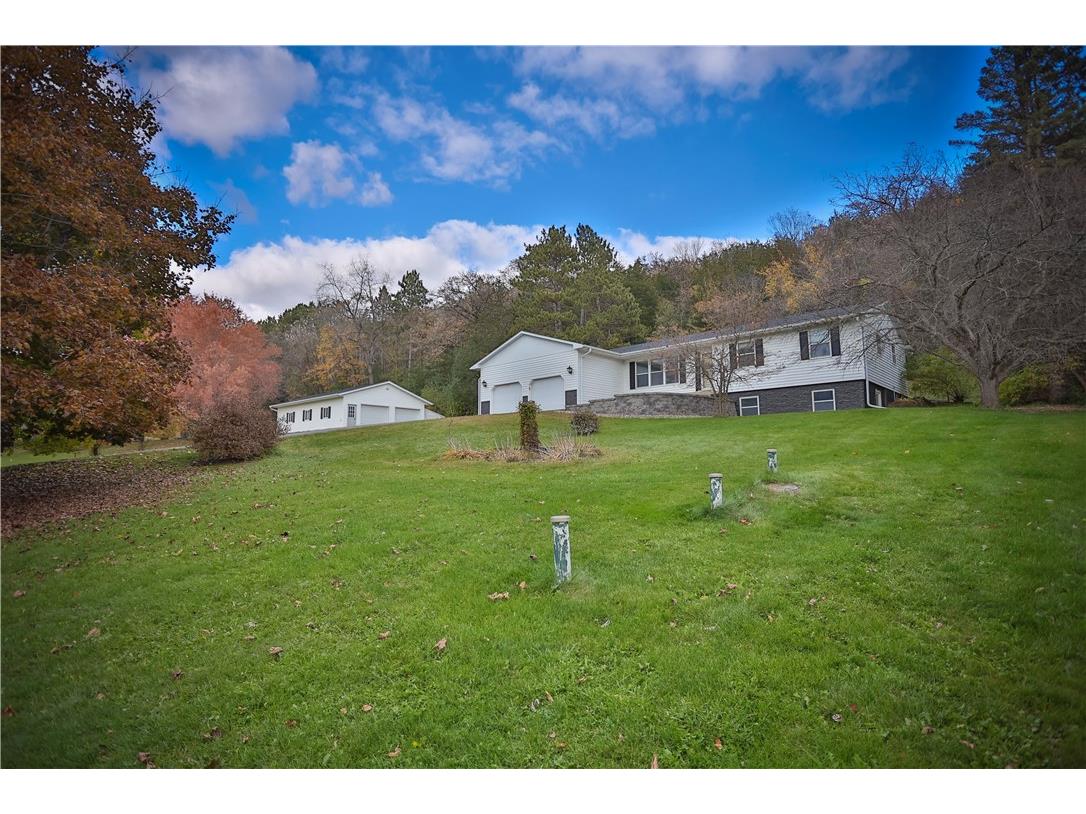 69 E Woodridge Drive River Falls WI 54022 1596828 image1