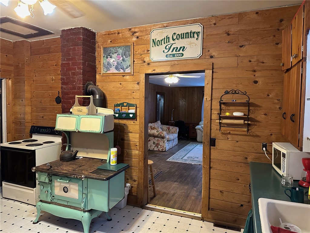 6901 N Zett Road Loretta WI 54896 1597354 image14