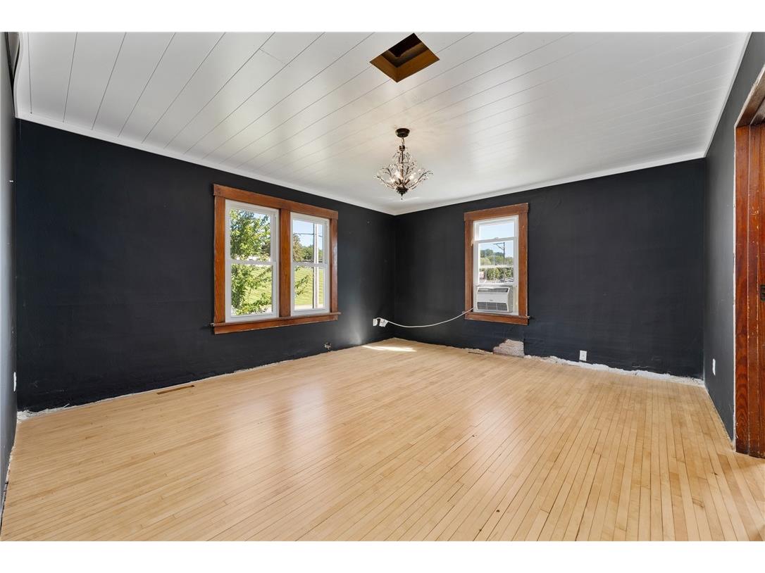 693 E Main Street Mondovi WI 54755 1586313 image17