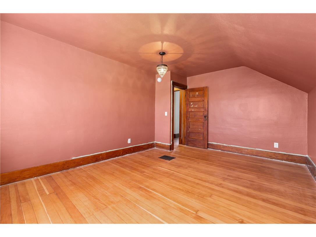 693 E Main Street Mondovi WI 54755 1586313 image27