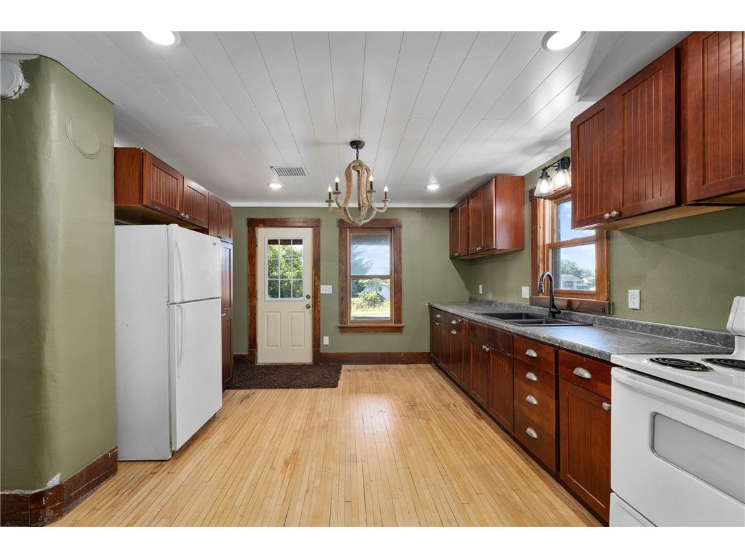 693 E Main Street Mondovi WI 54755 1586313 image3