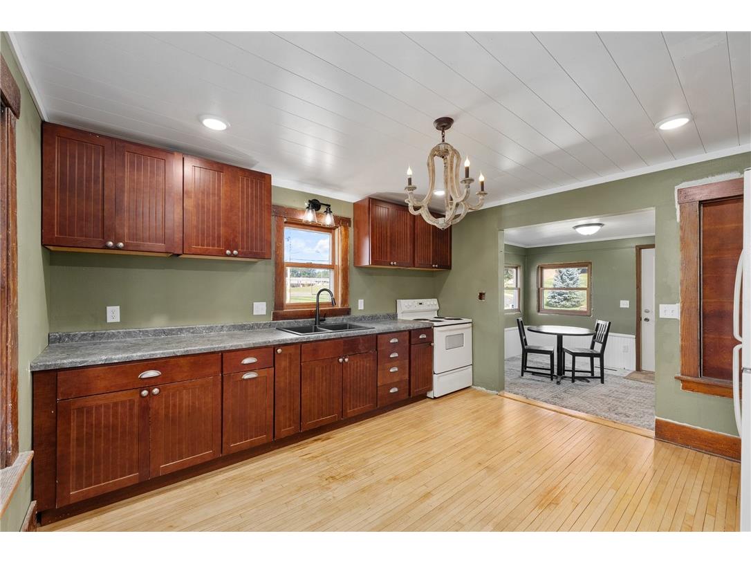 693 E Main Street Mondovi WI 54755 1586313 image8