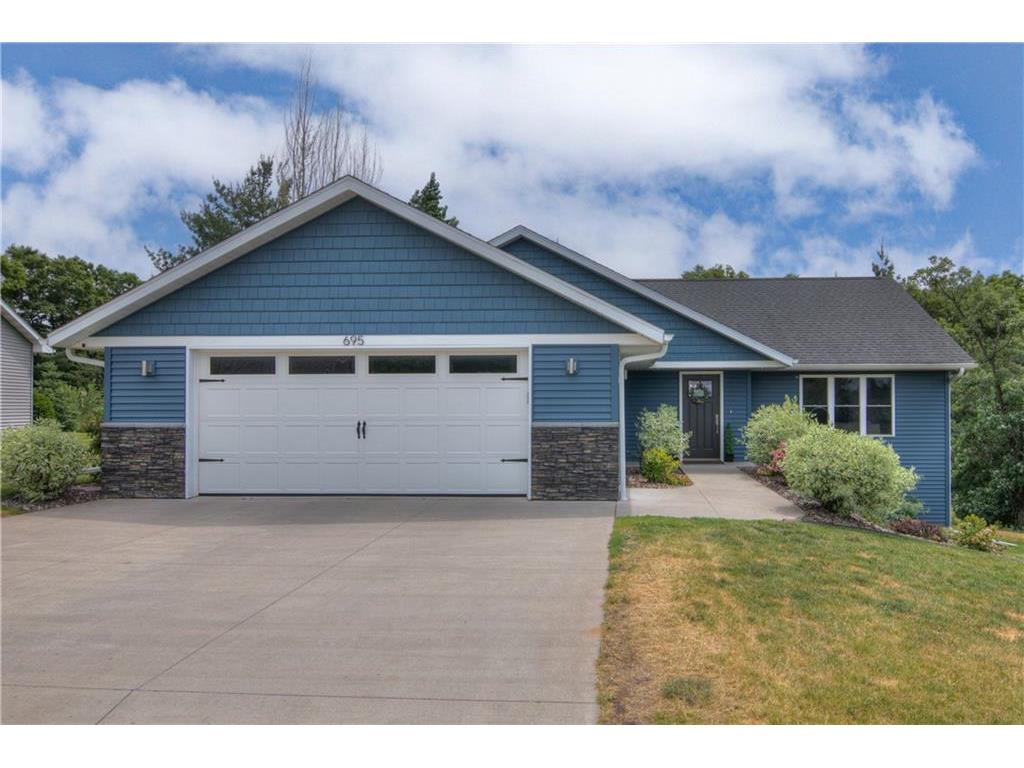 695 Autumn Drive Altoona WI 54720 1573462 image1