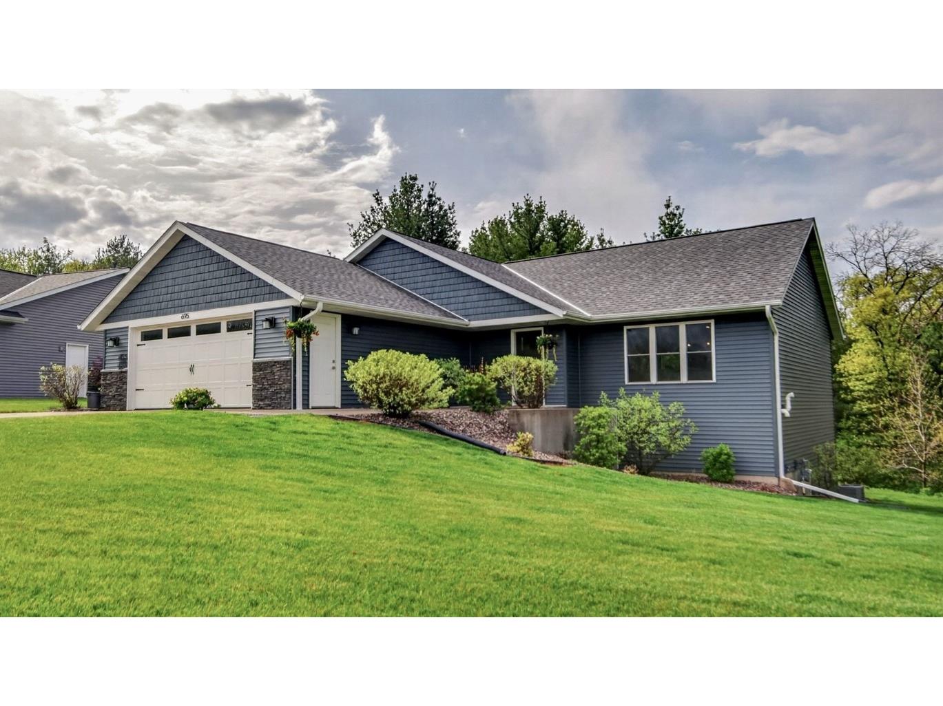 695 Autumn Drive Altoona WI 54720 1601316 image2