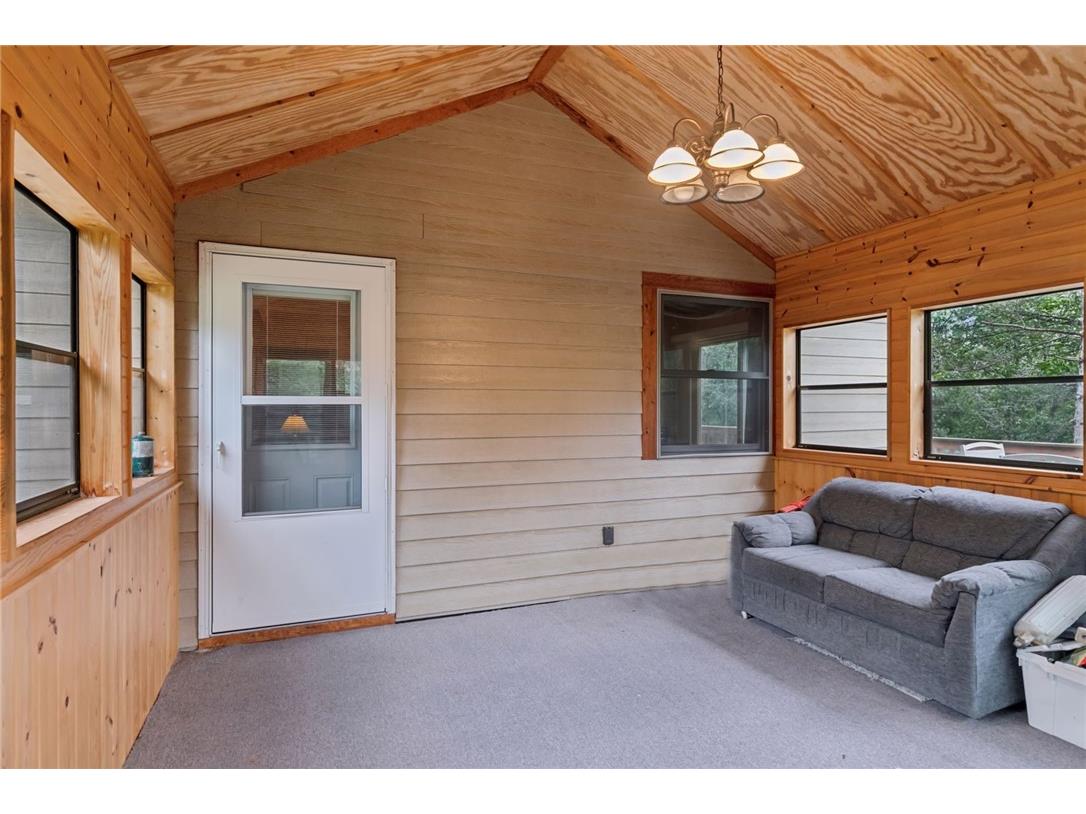 6984 E Boop Road Gordon WI 54838 - Crystal 1593712 image11