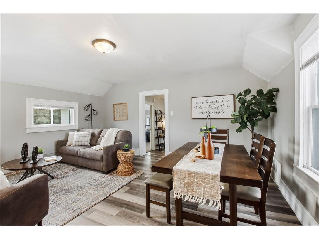 703 Main Street #2 Eau Claire WI 54701 1596198 image16