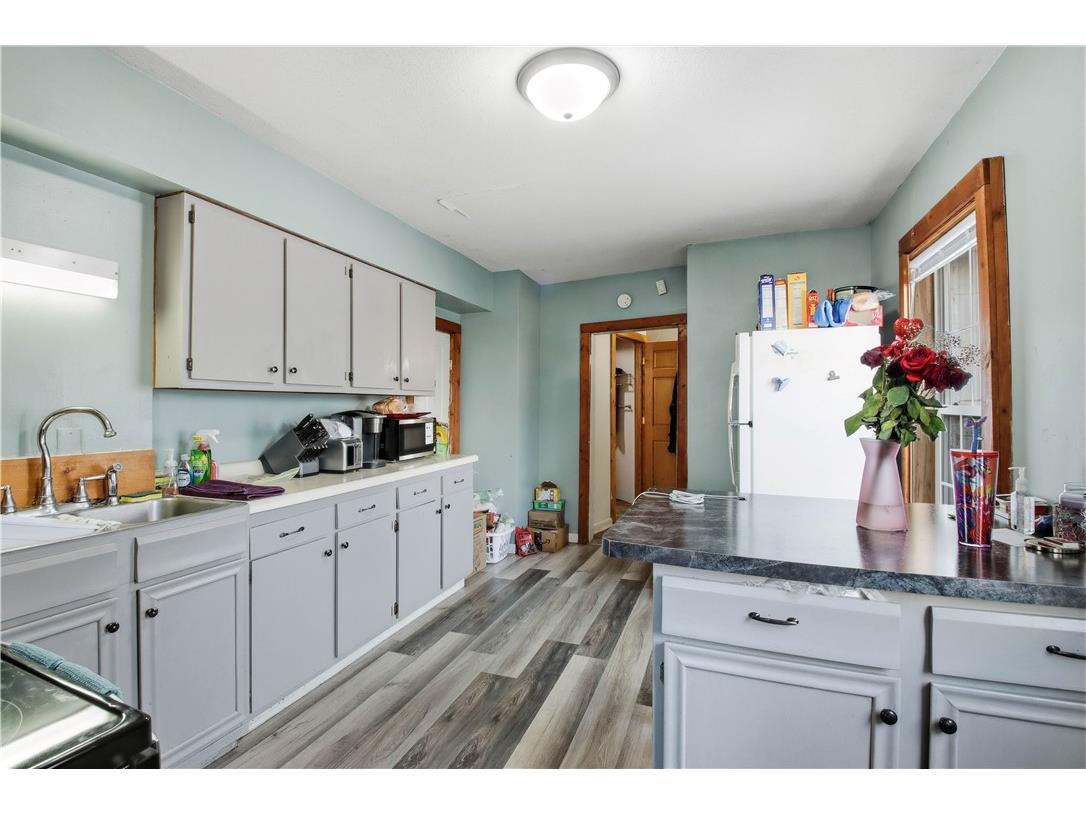 703 Main Street #2 Eau Claire WI 54701 1596198 image24