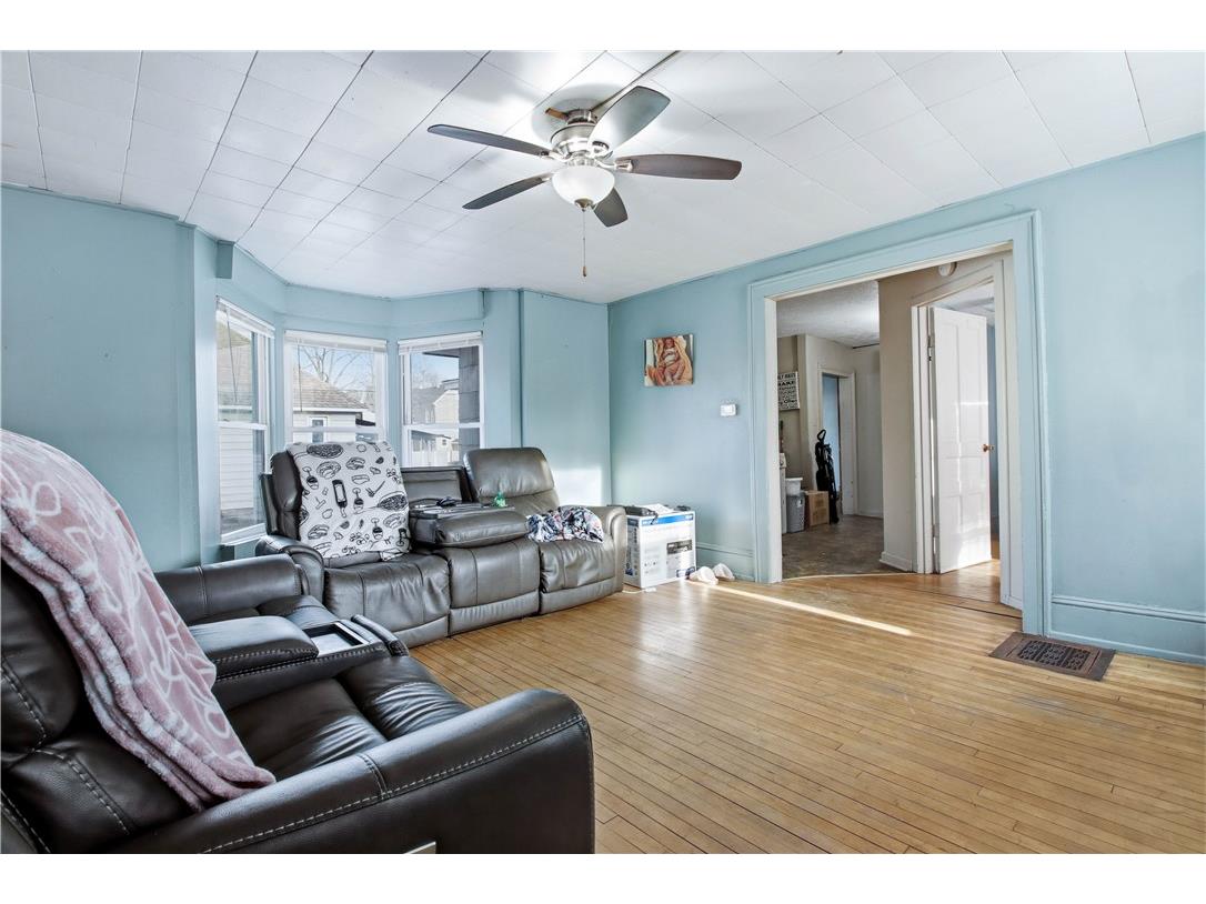 703 Main Street #2 Eau Claire WI 54701 1596198 image27