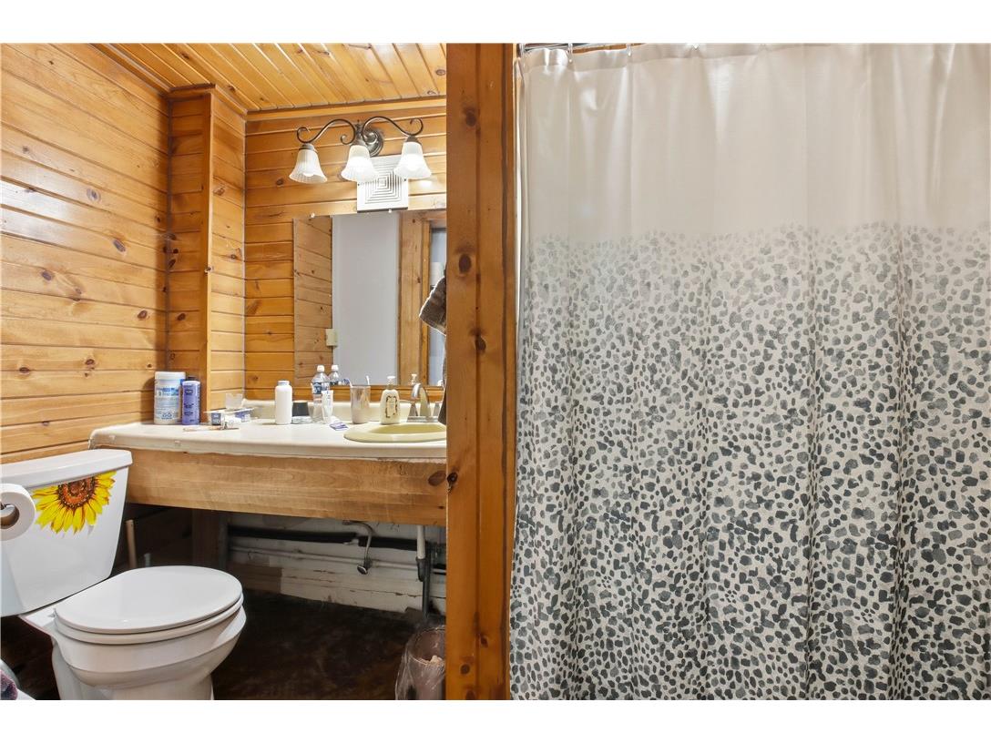 703 Main Street #2 Eau Claire WI 54701 1596198 image34