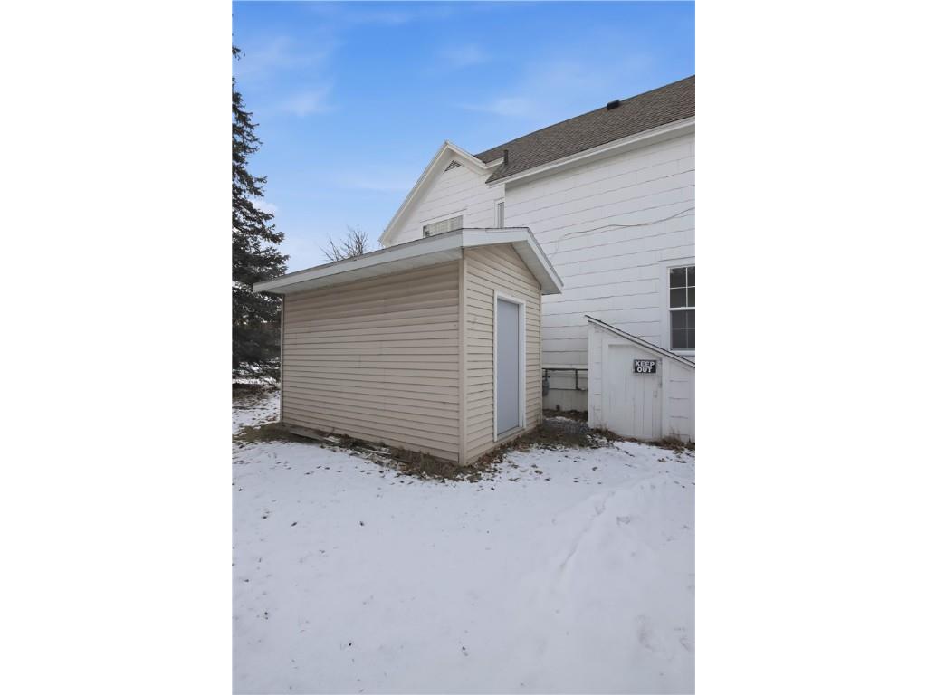 703 Main Street #2 Eau Claire WI 54701 1596198 image5