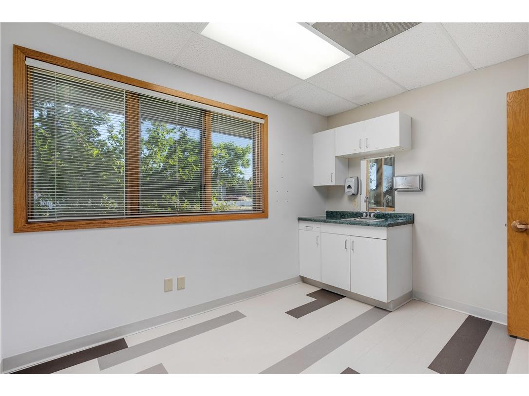 703 W Hamilton Avenue Eau Claire WI 54701 1591313 image21