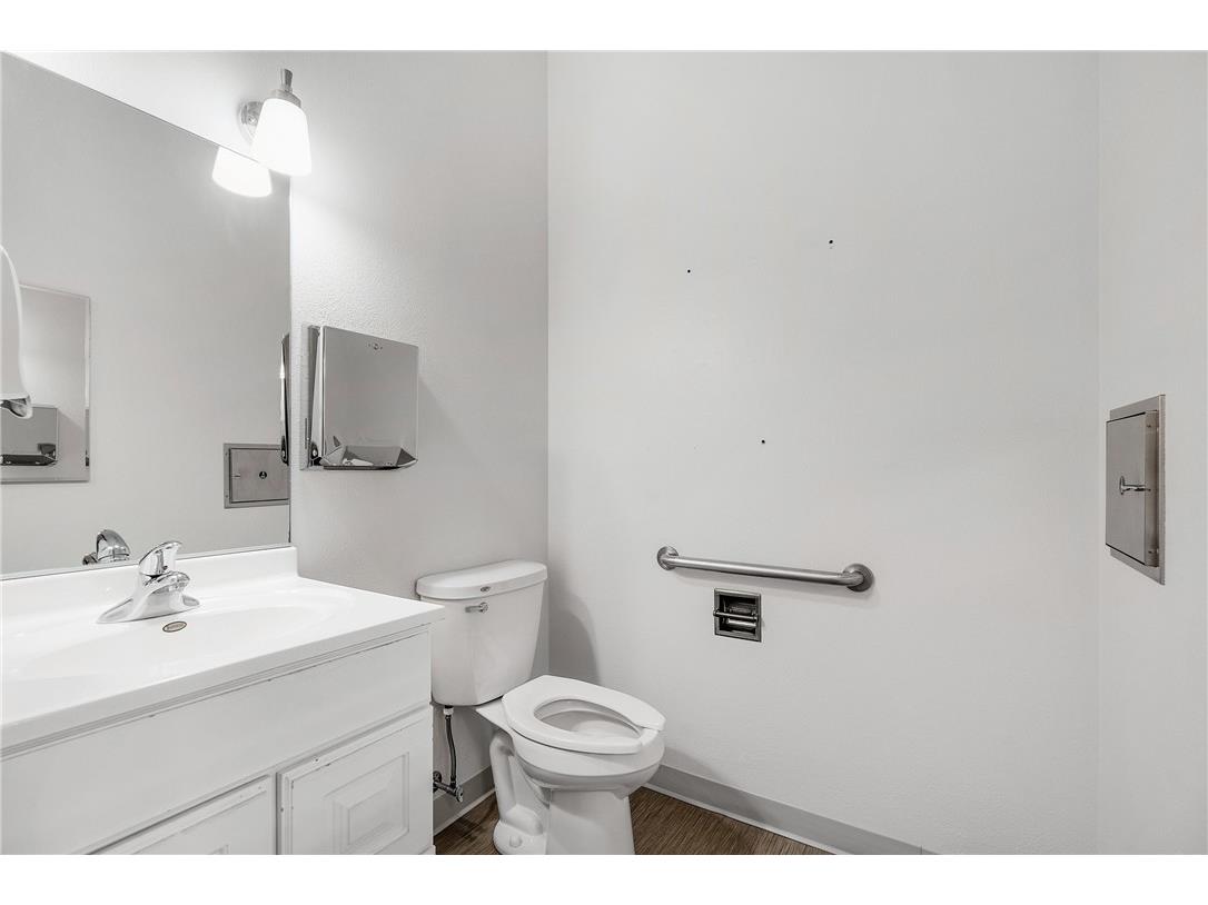 703 W Hamilton Avenue Eau Claire WI 54701 1591313 image31