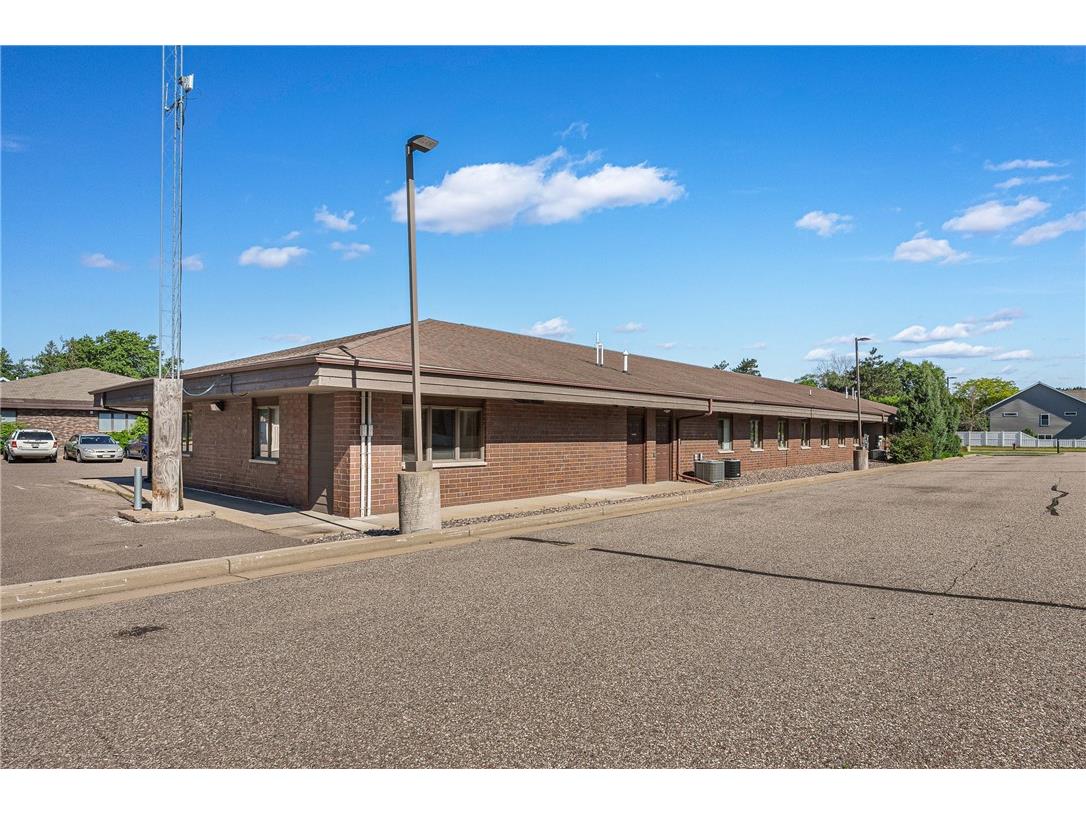 703 W Hamilton Avenue Eau Claire WI 54701 1591313 image4