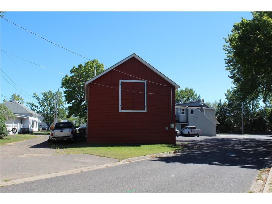 704 E Grand Avenue Chippewa Falls WI 54729 1576541 image14