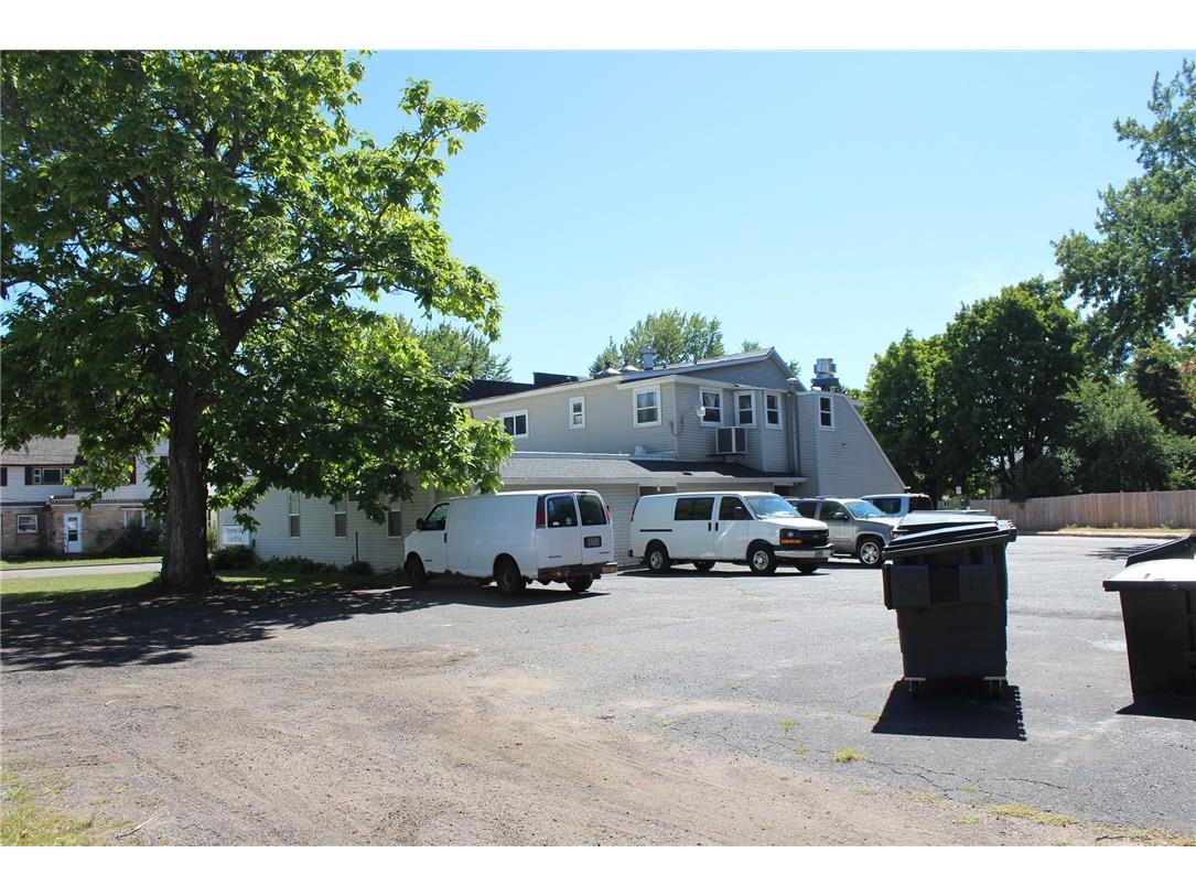 704 E Grand Avenue Chippewa Falls WI 54729 1576541 image5