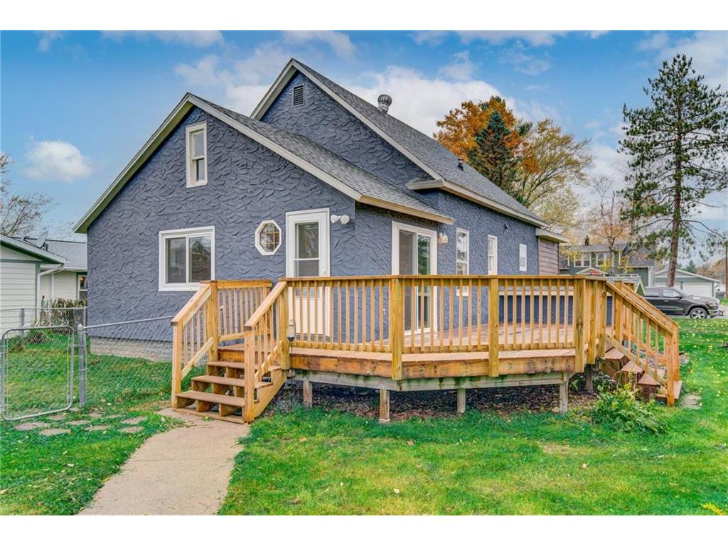 704 E Park Avenue, Luck, WI, 54853 MLS 1559638 Edina Realty