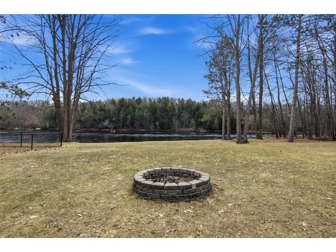704 Phillips Avenue E Ladysmith WI 54848 - Flambeau 1599677 image42
