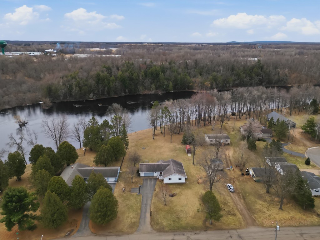 704 Phillips Avenue E Ladysmith WI 54848 - Flambeau 1599677 image46
