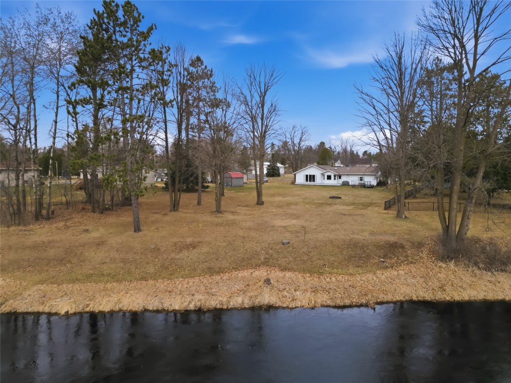 704 Phillips Avenue E Ladysmith WI 54848 - Flambeau 1599677 image49