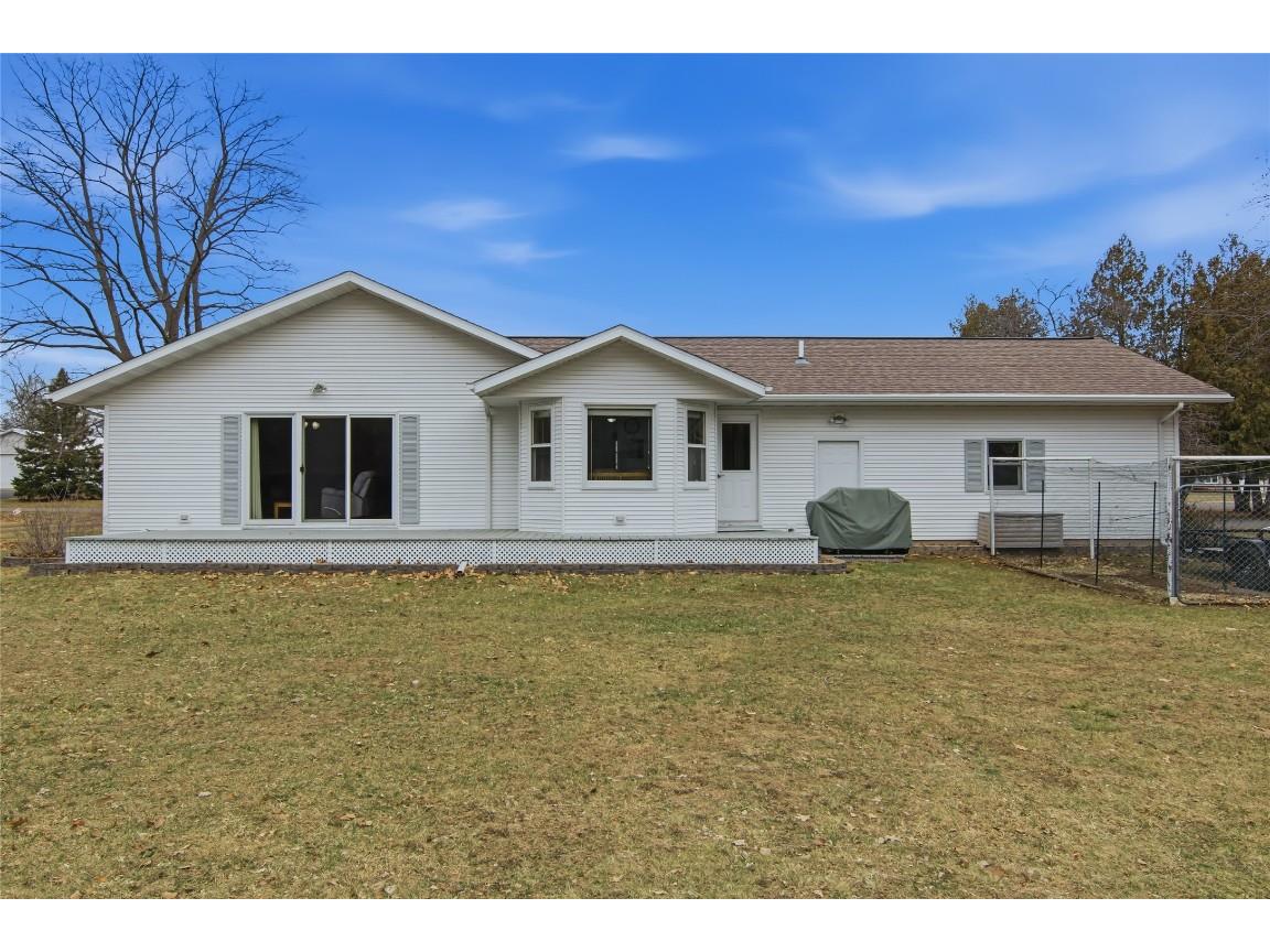 704 Phillips Avenue E Ladysmith WI 54848 - Flambeau 1599677 image57