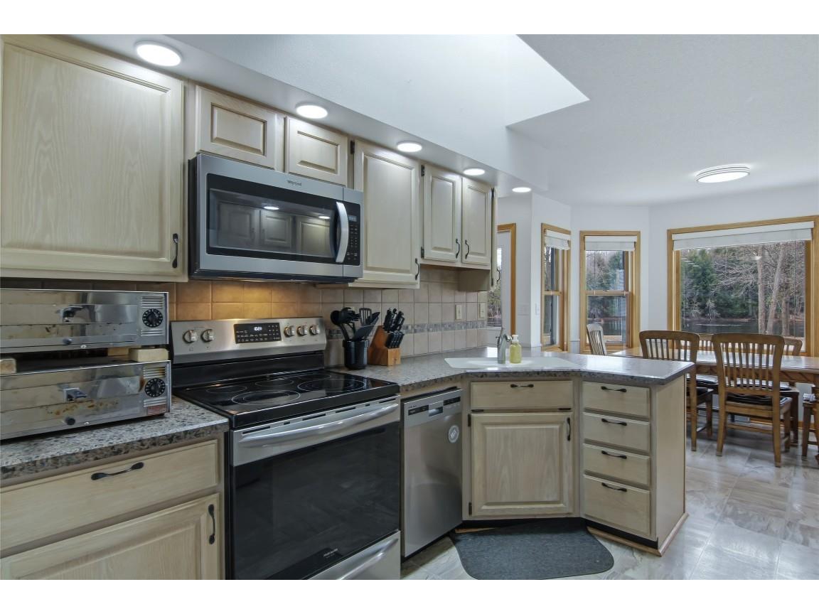 704 Phillips Avenue E Ladysmith WI 54848 - Flambeau 1599677 image6