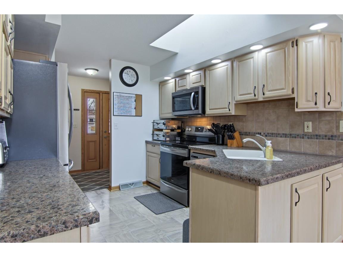 704 Phillips Avenue E Ladysmith WI 54848 - Flambeau 1599677 image7