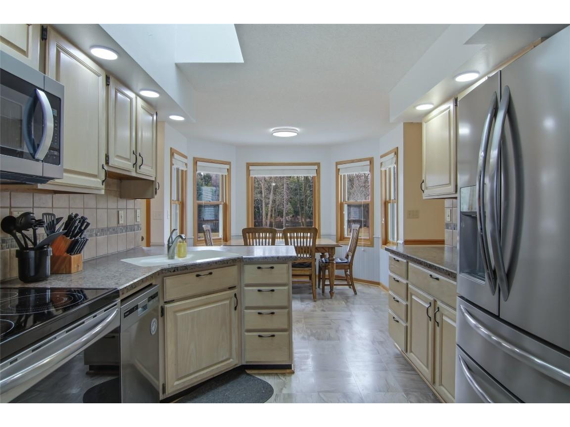 704 Phillips Avenue E Ladysmith WI 54848 - Flambeau 1599677 image8
