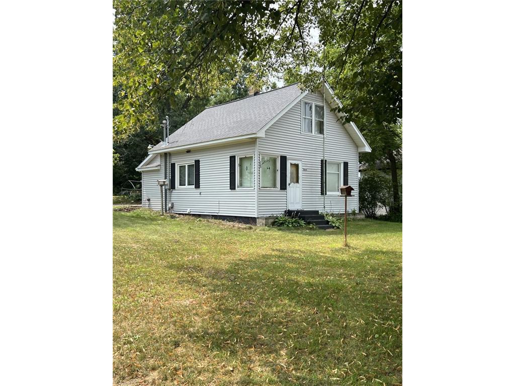 704 W 2nd Avenue, Wheeler, WI, 54772 MLS 1575907 Edina Realty