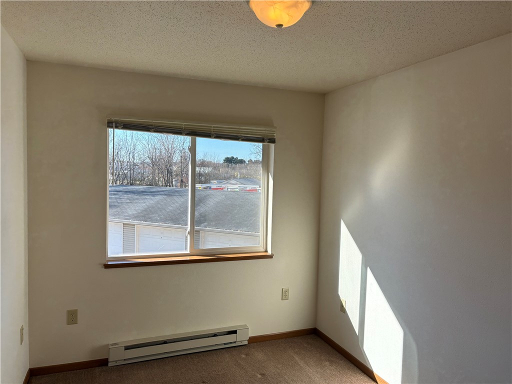 705 Bruce Court #9 Menomonie WI 54751 1597413 image12