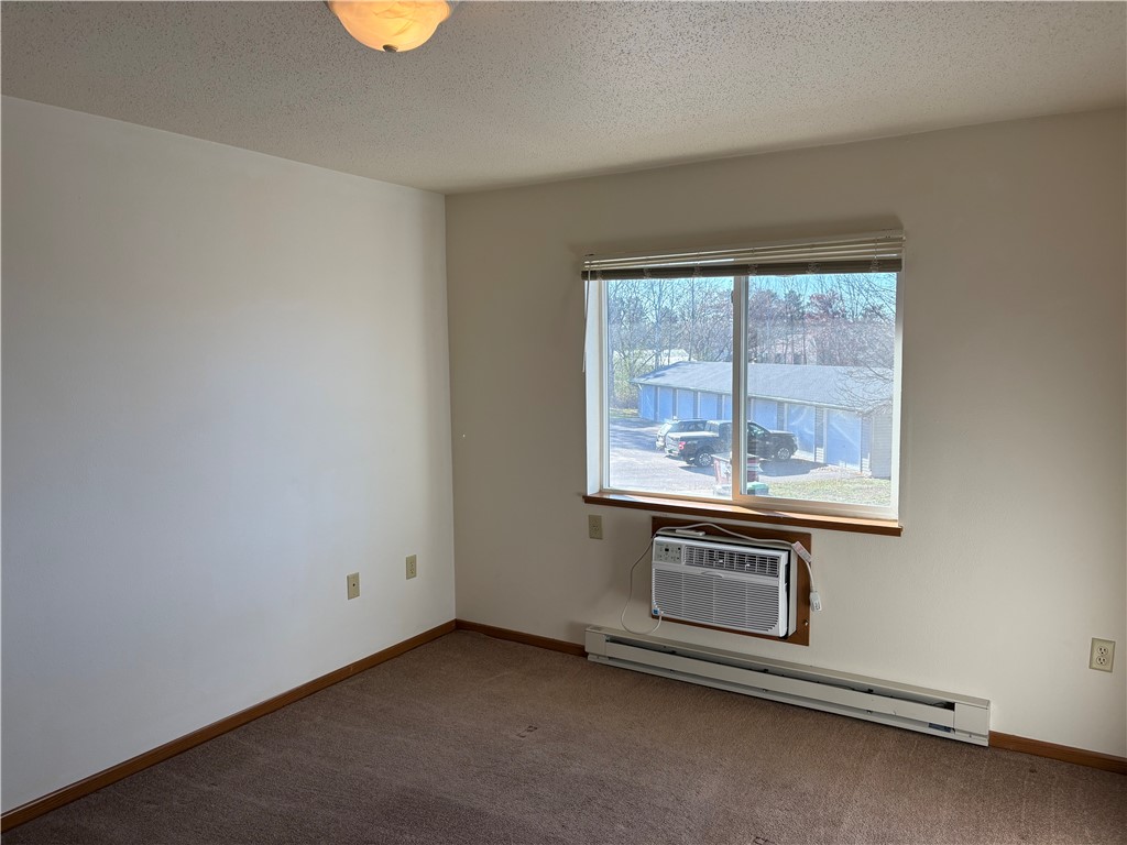 705 Bruce Court #9 Menomonie WI 54751 1597413 image4