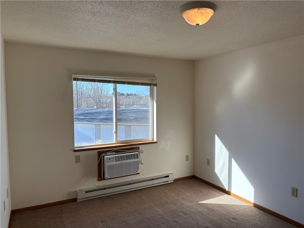 705 Bruce Court #9 Menomonie WI 54751 1597413 image5