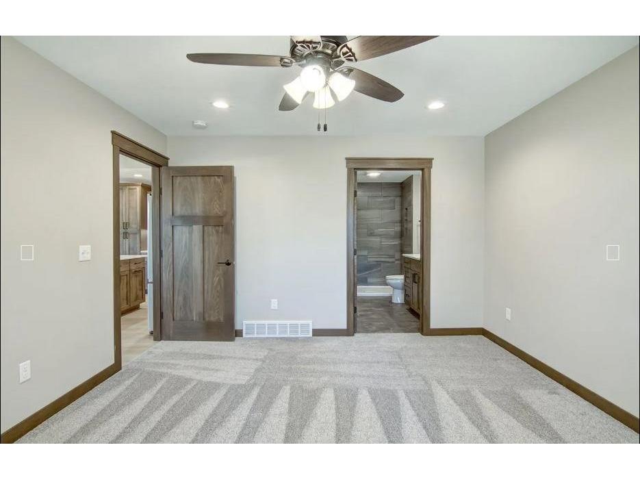 705 Sequoia Drive Altoona WI 54720 1601722 image10