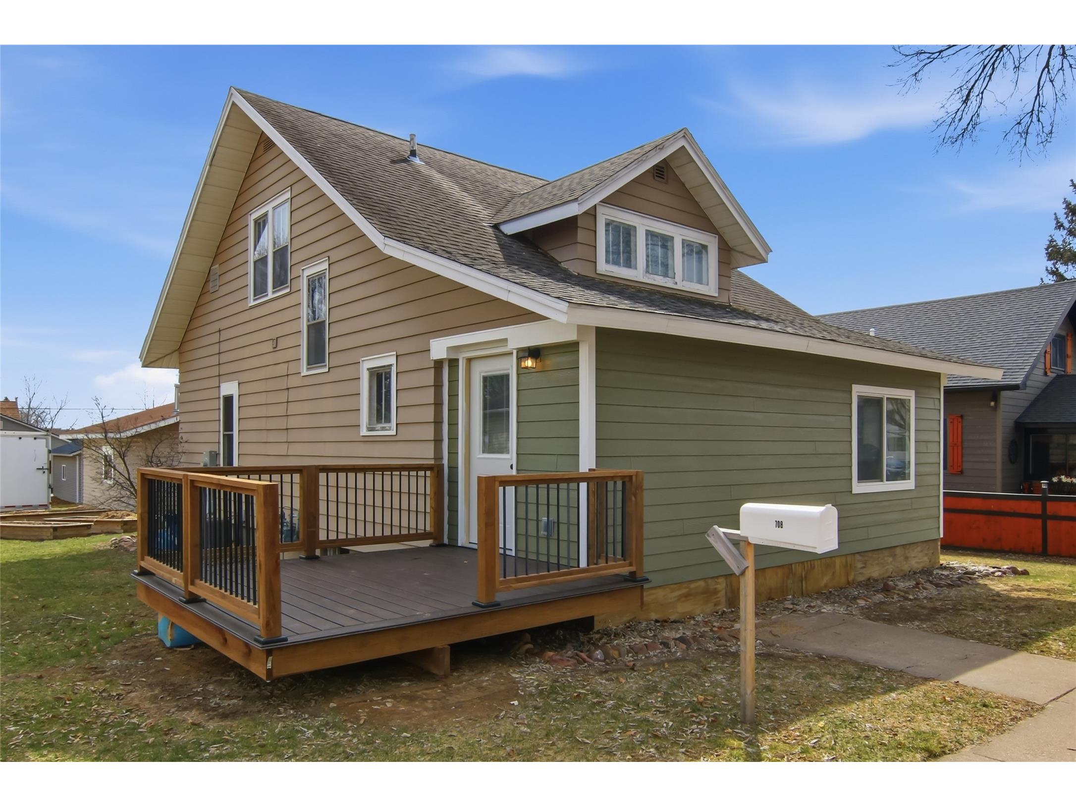 708 13th Avenue Bloomer WI 54724 1599703 image1