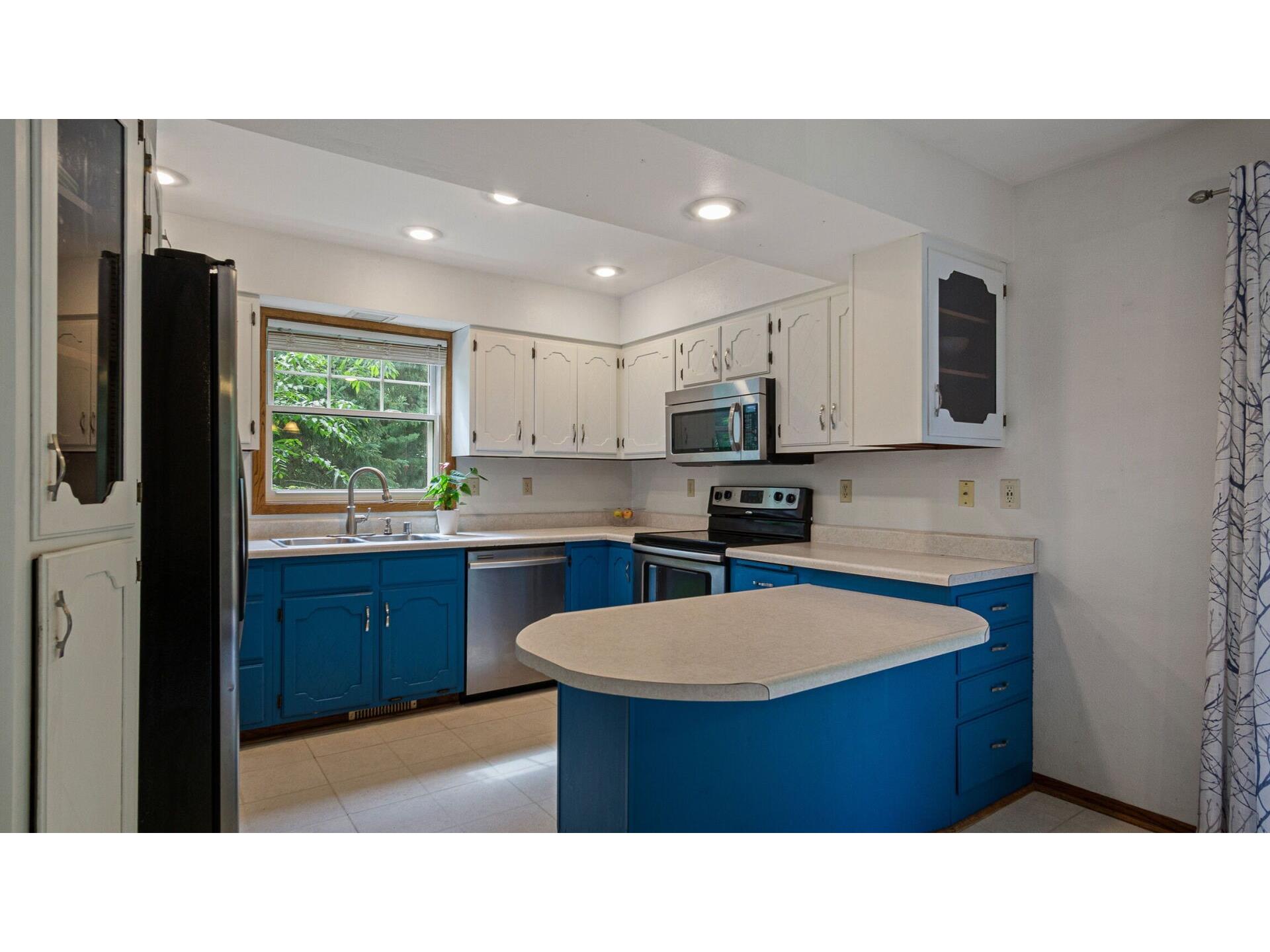 710 Rassbach Street Eau Claire WI 54701 1603093 image13