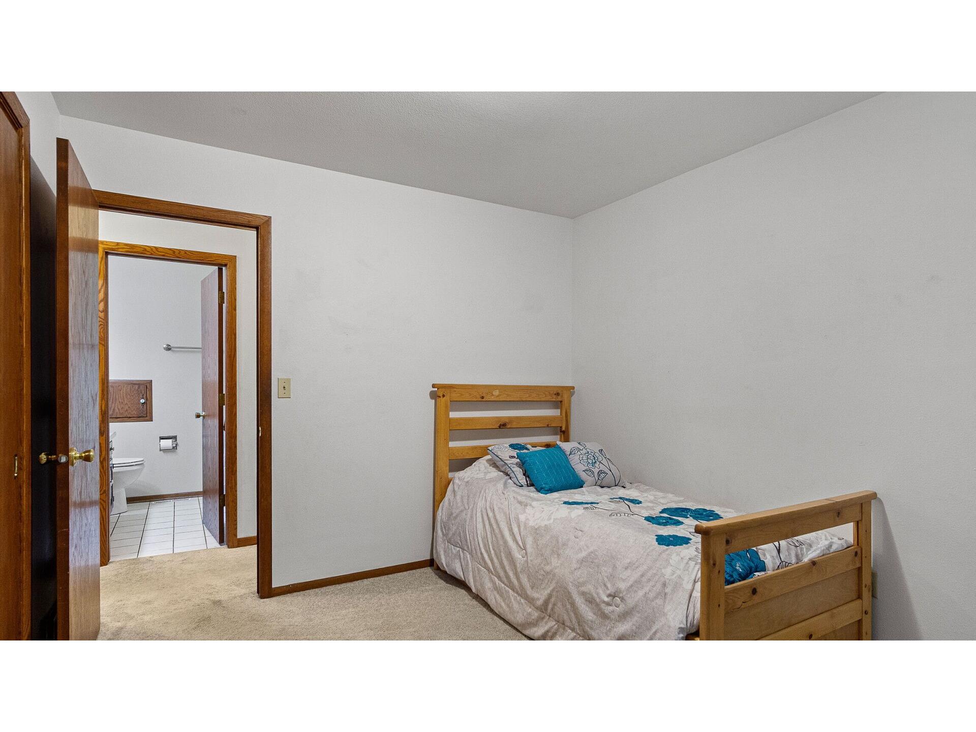 710 Rassbach Street Eau Claire WI 54701 1603093 image24