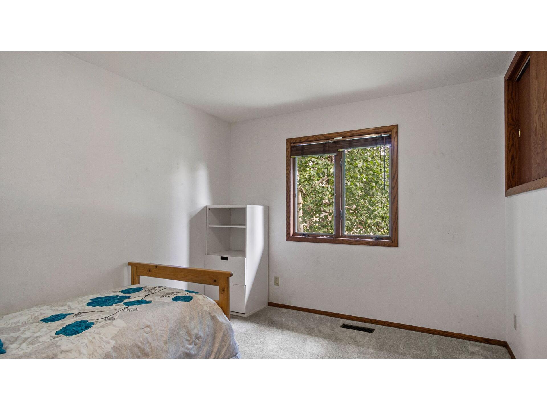 710 Rassbach Street Eau Claire WI 54701 1603093 image26