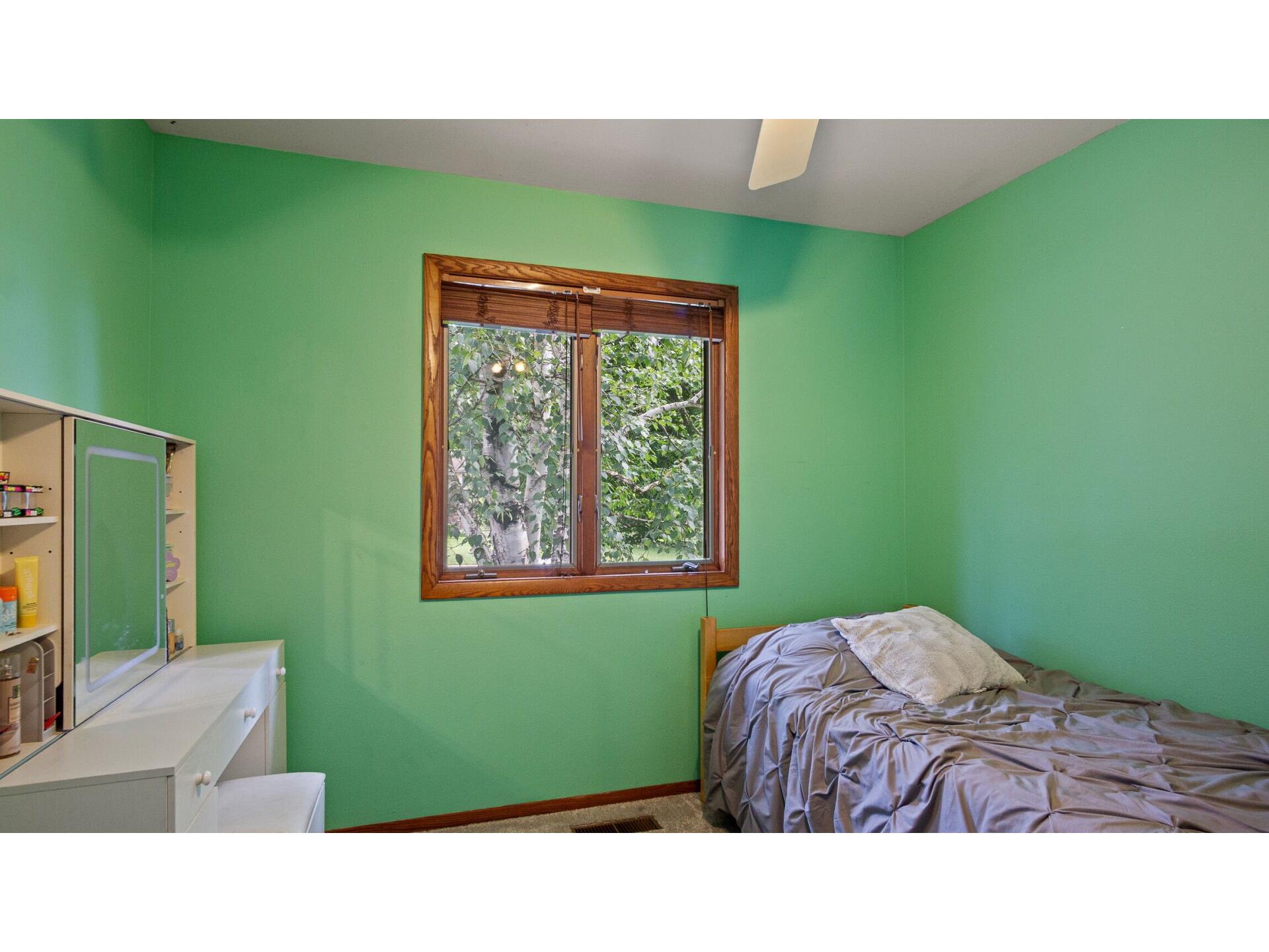 710 Rassbach Street Eau Claire WI 54701 1603093 image30
