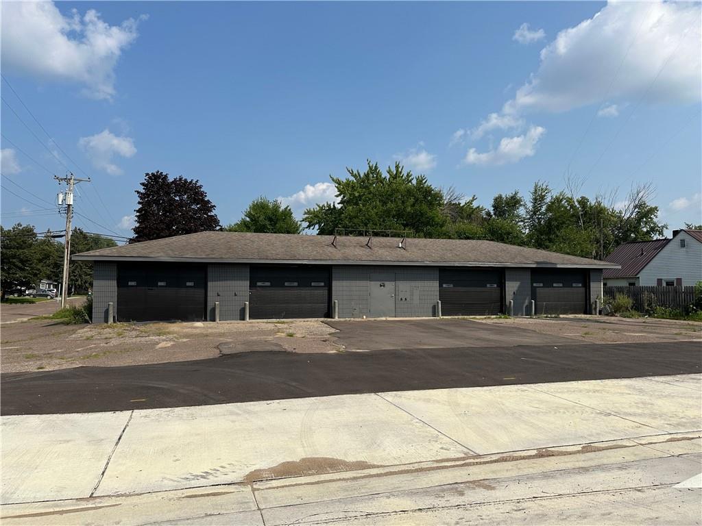 711 Fairfax Street Altoona WI 54720 1579578 image1