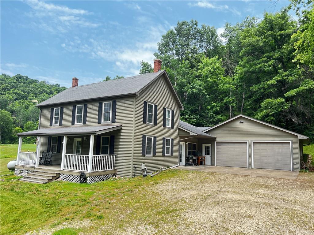 712 Engel Road Fountain City WI 54629 1574051 image1