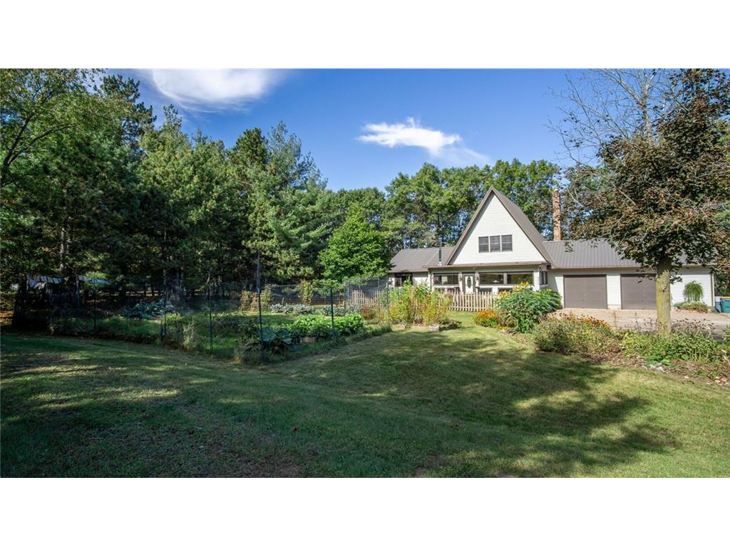 712 Lake Road Altoona WI 54720 1577648 image1