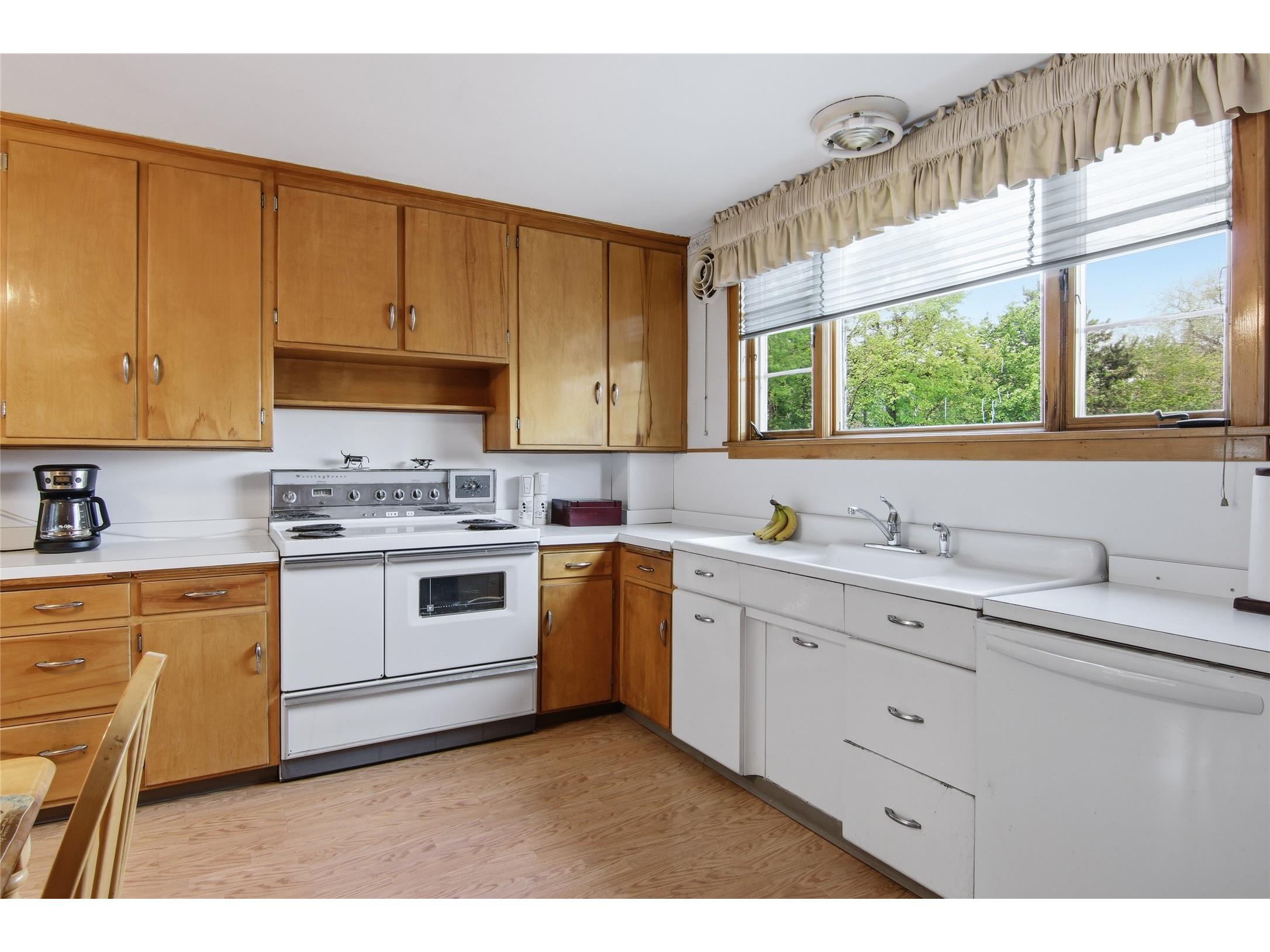 712 N Bridge Street Chippewa Falls WI 54729 1601291 image9