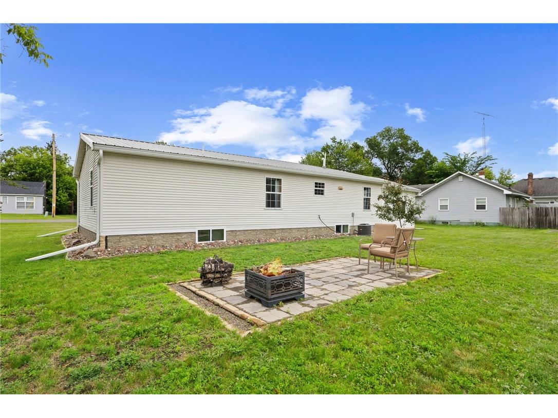 713 Center Street Chetek WI 54728 1596389 image4