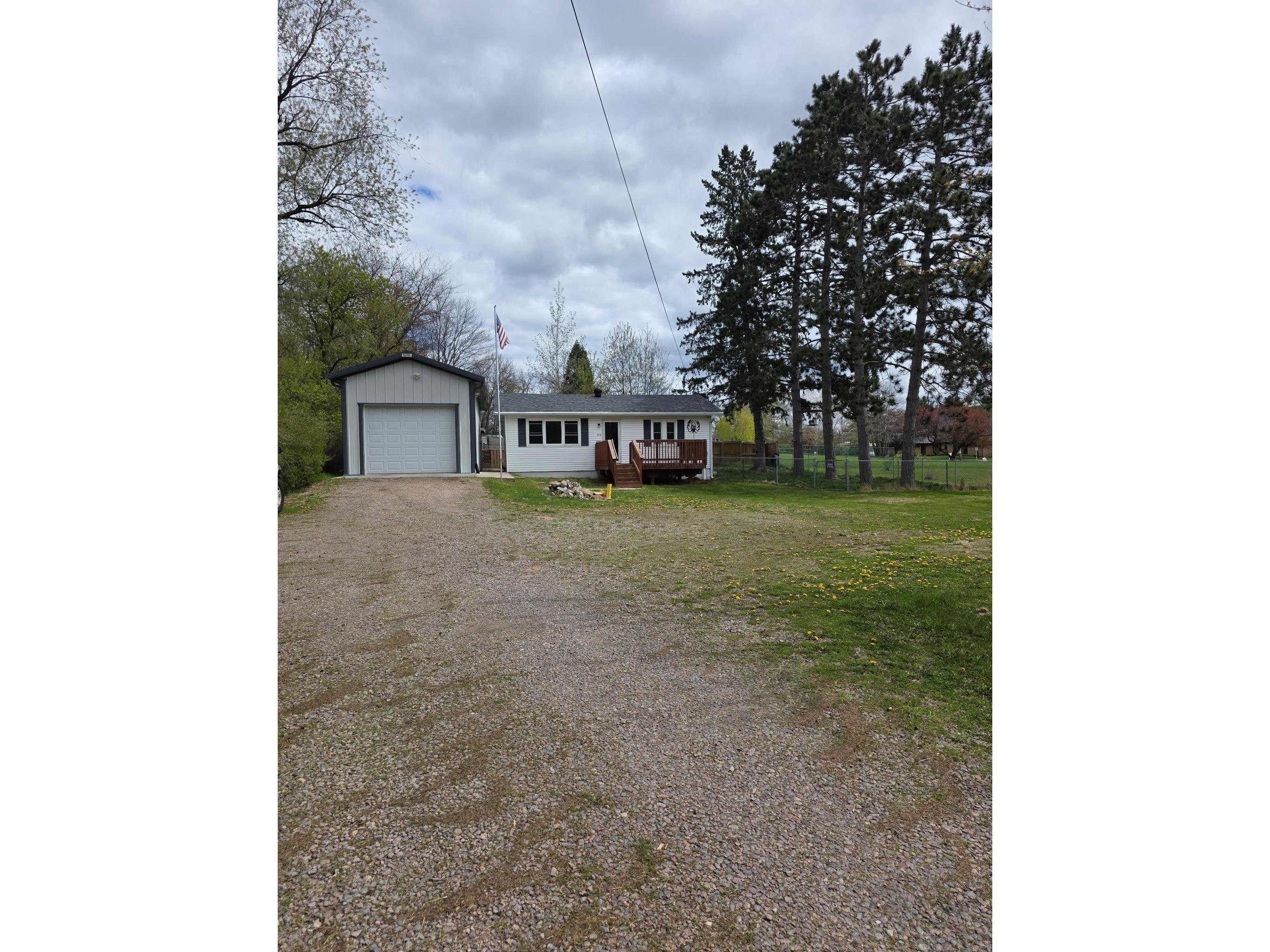 713 Huron Augusta WI 54722 1600692 image4